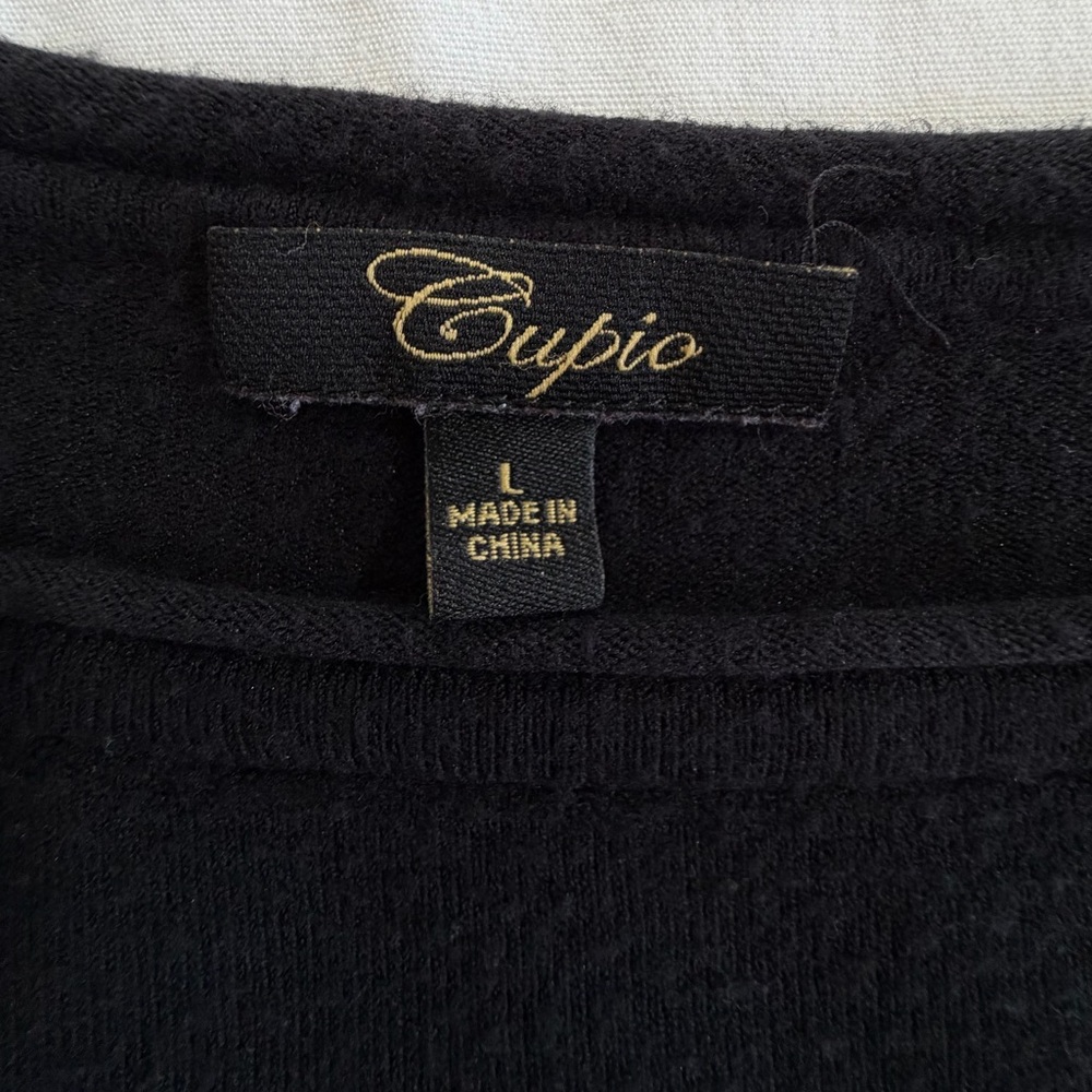 Cupio black top tunic size L sheer hem - Picture 2 of 10
